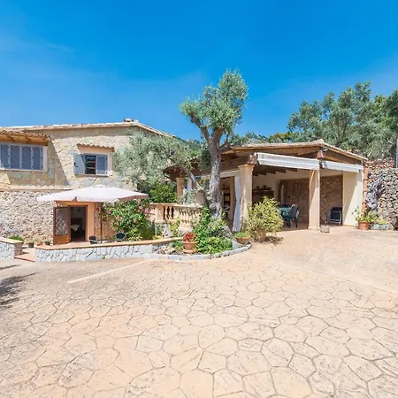Dos Villa Soller