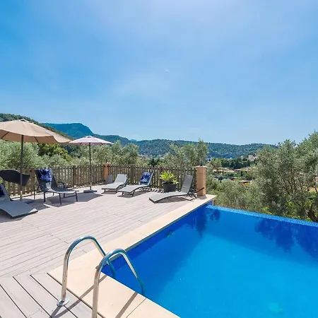Dos Villa Soller